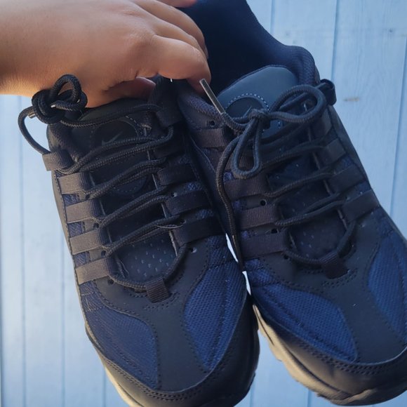 Black Nike Air VG-R size 7.5 main image 5